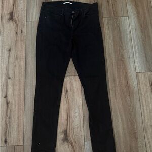 Levi’s Black Skinny Jeans